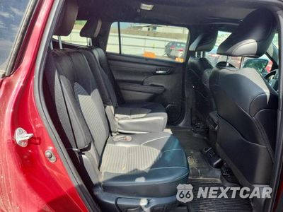 Zdjęcie 11 z 12 samochodu: 2022 TOYOTA HIGHLANDER XSE VIN:5TDLZRBH9NS253770 - miniatura