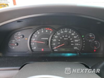 Zdjęcie 9 z 12 samochodu: 2005 TOYOTA TUNDRA DOUBLE CAB SR5 VIN:5TBDT44145S492001 - miniatura