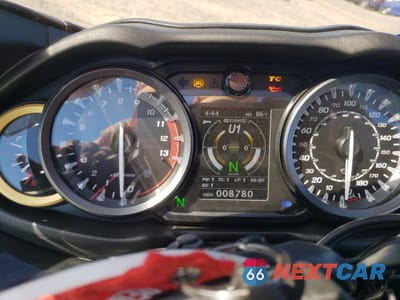 Zdjęcie 7 z 10 samochodu: 2022 SUZUKI GSX1300 RR VIN:JS1EJ11DXN7100030 - miniatura
