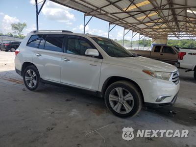 Czwarte zdjęcie samochodu z boku: 2013 TOYOTA HIGHLANDER LIMITED VIN:5TDYK3EH8DS091163 - miniatura