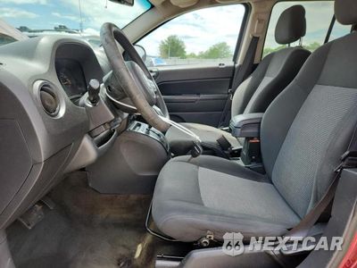 Zdjęcie 7 z 12 samochodu: 2016 JEEP COMPASS SPORT VIN:1C4NJCBA5GD743847 - miniatura