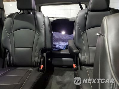 Zdjęcie 10 z 14 samochodu: 2020 BUICK ENCLAVE AVENIR VIN:5GAEVCKW8LJ147158 - miniatura