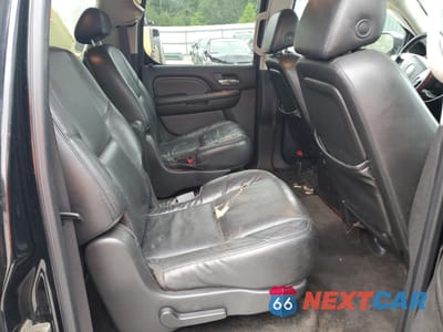 Zdjęcie 11 z 13 samochodu: 2008 CADILLAC ESCALADE ESV VIN:1GYFK66888R110588 - miniatura