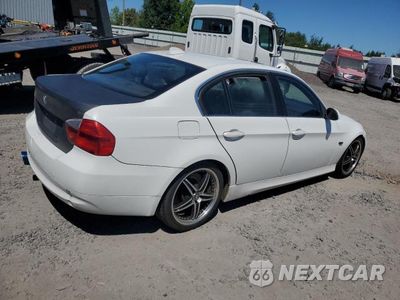 Trzecie zdjęcie samochodu z tyłu: 2006 BMW 330 I VIN:WBAVB33536KS37603 - miniatura
