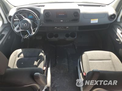 Zdjęcie 8 z 14 samochodu: 2022 MERCEDES-BENZ SPRINTER 2500 VIN:W1Y4EDHY9NT087970 - miniatura