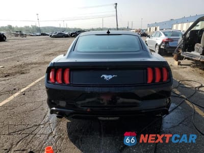Zdjęcie 6 z 11 samochodu: 2021 FORD MUSTANG VIN:1FA6P8THXM5127178 - miniatura