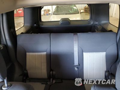 Zdjęcie 10 z 13 samochodu: 2010 JEEP LIBERTY SPORT VIN:1J4PN2GK7AW167922 - miniatura