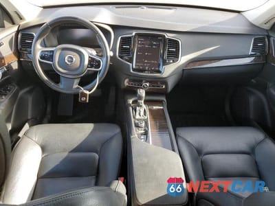 Zdjęcie 8 z 13 samochodu: 2016 VOLVO XC90 T6 VIN:YV4A22PK8G1017891 - miniatura