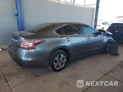 Trzecie zdjęcie samochodu z tyłu: 2015 NISSAN ALTIMA 2.5 VIN:1N4AL3AP4FC267146 - miniatura
