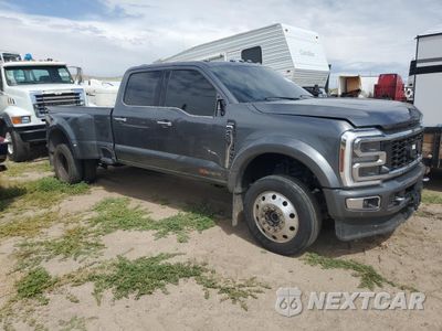 Czwarte zdjęcie samochodu z boku: 2024 FORD F450 SUPER DUTY VIN:1FT8W4DM5RED85335 - miniatura