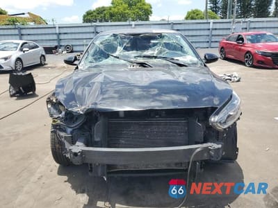Piąte zdjęcie samochodu w środku: 2021 KIA FORTE FE VIN:3KPF24AD9ME381275 - miniatura