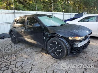 Czwarte zdjęcie samochodu z boku: 2024 HYUNDAI IONIQ 5 SEL VIN:KM8KN4DE4RU305395 - miniatura