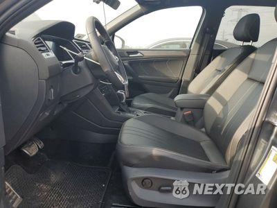 Zdjęcie 7 z 13 samochodu: 2024 VOLKSWAGEN TIGUAN SE R-LINE BLACK VIN:3VV8B7AX2RM156229 - miniatura