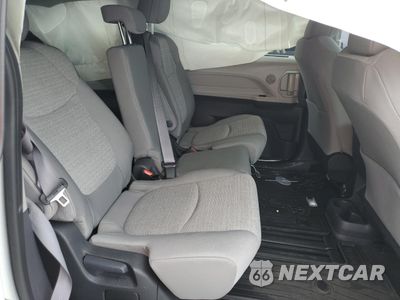 Zdjęcie 11 z 13 samochodu: 2024 TOYOTA SIENNA LE VIN:5TDKRKEC9RS182546 - miniatura