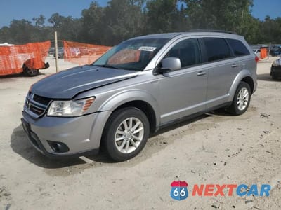 2015 DODGE JOURNEY SXT 3C4PDCBG8FT542408 - główne zdjęcie licytacji z USA - miniatura