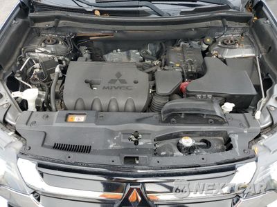 Zdjęcie 12 z 15 samochodu: 2018 MITSUBISHI OUTLANDER SE VIN:JA4AD3A39JZ018913 - miniatura