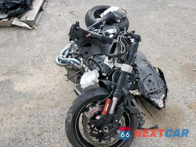 Piąte zdjęcie samochodu w środku: 2025 KAWASAKI ZX1002 M VIN:JKBZXVM15SA009508 - miniatura