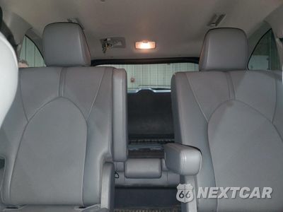 Zdjęcie 10 z 16 samochodu: 2023 TOYOTA HIGHLANDER L VIN:5TDKDRBH1PS016509 - miniatura
