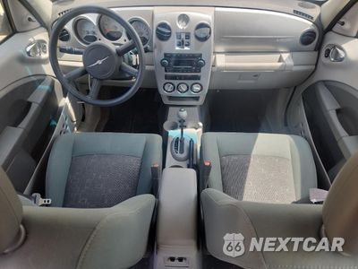 Zdjęcie 8 z 13 samochodu: 2006 CHRYSLER PT CRUISER VIN:3A4FY48B56T352397 - miniatura