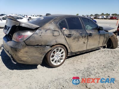 Trzecie zdjęcie samochodu z tyłu: 2010 BMW 535 XI VIN:WBANV9C50AC138315 - miniatura