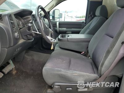 Zdjęcie 7 z 14 samochodu: 2009 CHEVROLET SILVERADO K3500 LT VIN:1GCHK84K69E140772 - miniatura