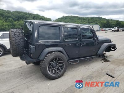 Trzecie zdjęcie samochodu z tyłu: 2021 JEEP WRANGLER UNLIMITED SPORT VIN:1C4HJXDN3MW863747 - miniatura