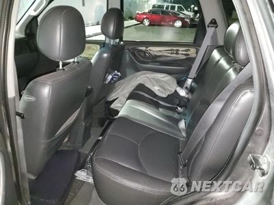 Zdjęcie 11 z 13 samochodu: 2003 MAZDA TRIBUTE ES VIN:4F2CZ06113KM34892 - miniatura
