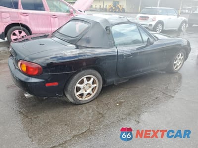 Trzecie zdjęcie samochodu z tyłu: 1999 MAZDA MX-5 MIATA VIN:JM1NB3533X0109213 - miniatura