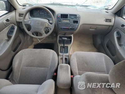Zdjęcie 8 z 12 samochodu: 1998 HONDA CIVIC LX VIN:2HGEJ6672WH597846 - miniatura