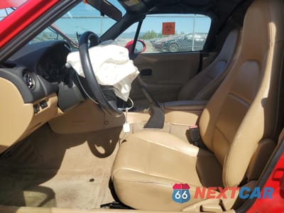 Zdjęcie 7 z 13 samochodu: 1999 MAZDA MX-5 MIATA VIN:JM1NB353XX0115249 - miniatura