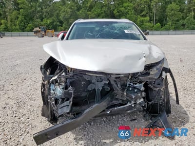 Piąte zdjęcie samochodu w środku: 2018 LEXUS NX 300 BASE VIN:JTJYARBZ3J2085211 - miniatura