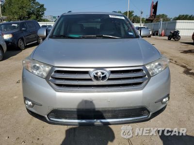 Piąte zdjęcie samochodu w środku: 2012 TOYOTA HIGHLANDER BASE VIN:5TDZA3EH5CS020489 - miniatura