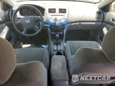 Zdjęcie 8 z 12 samochodu: 2006 HONDA ACCORD LX VIN:1HGCM56456A007216 - miniatura