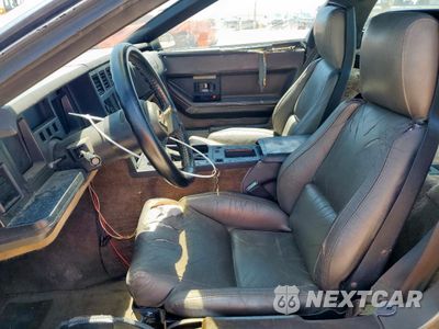 Zdjęcie 7 z 14 samochodu: 1986 CHEVROLET CORVETTE VIN:1G1YY0787G5117586 - miniatura