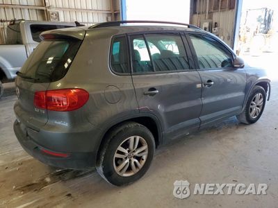Trzecie zdjęcie samochodu z tyłu: 2015 VOLKSWAGEN TIGUAN S VIN:WVGJV7AX1FW523362 - miniatura