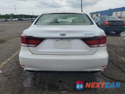 Zdjęcie 6 z 13 samochodu: 2016 LEXUS LS 460L VIN:JTHGL5EF3G5057210 - miniatura