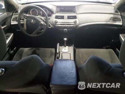 Zdjęcie 8 z 12 samochodu: 2010 HONDA ACCORD EX VIN:1HGCP2F79AA010340 - miniatura