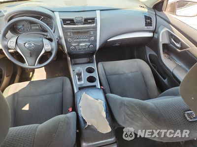 Zdjęcie 8 z 14 samochodu: 2015 NISSAN ALTIMA 2.5 VIN:1N4AL3APXFN405230 - miniatura