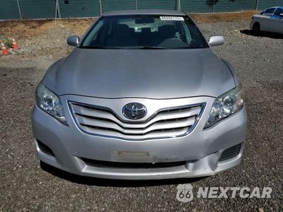 Piąte zdjęcie samochodu w środku: 2010 TOYOTA CAMRY BASE VIN:4T1BF3EK5AU090688 - miniatura