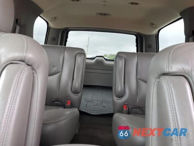 Zdjęcie 10 z 13 samochodu: 2004 CHEVROLET TAHOE K1500 VIN:1GNEK13ZX4R308253 - miniatura