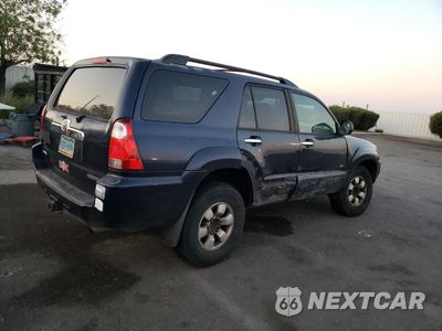 Trzecie zdjęcie samochodu z tyłu: 2006 TOYOTA 4RUNNER SR5 VIN:JTEZU14R868052881 - miniatura