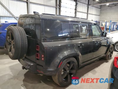 Trzecie zdjęcie samochodu z tyłu: 2024 LAND ROVER DEFENDER 110 X-DYNAMIC SE VIN:SALE2EEU9R2351394 - miniatura