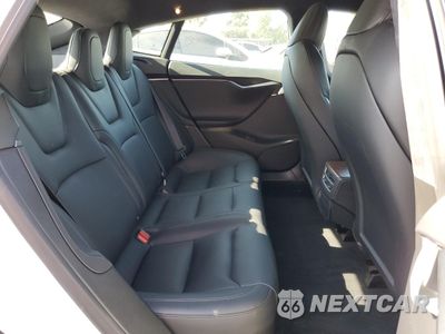 Zdjęcie 10 z 14 samochodu: 2021 TESLA MODEL S VIN:5YJSA1E2XMF421771 - miniatura