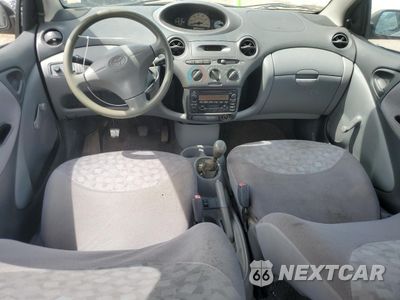 Zdjęcie 8 z 14 samochodu: 2001 TOYOTA ECHO VIN:JTDBT123810103908 - miniatura