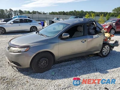 2010 KIA FORTE EX KNAFU4A27A5822527 - główne zdjęcie licytacji z USA - miniatura