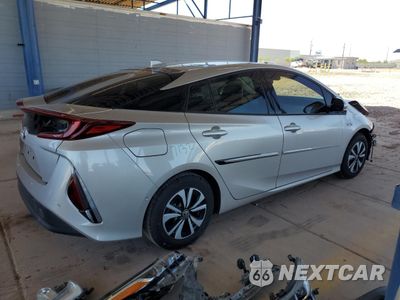 Trzecie zdjęcie samochodu z tyłu: 2018 TOYOTA PRIUS PRIME VIN:JTDKARFP1J3073330 - miniatura
