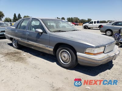 Czwarte zdjęcie samochodu z boku: 1992 BUICK ROADMASTER LIMITED VIN:1G4BT5374NR436628 - miniatura