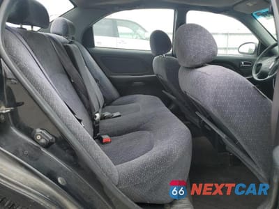 Zdjęcie 10 z 12 samochodu: 2003 HYUNDAI SONATA GL VIN:KMHWF25S03A743833 - miniatura