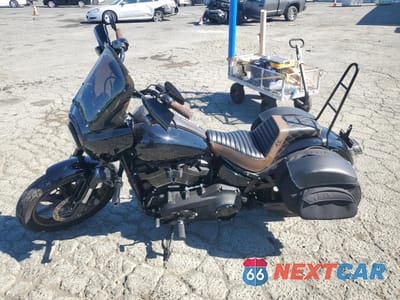 Trzecie zdjęcie samochodu z tyłu: 2022 HARLEY-DAVIDSON FXLRS VIN:1HD1YWZ21NB021874 - miniatura
