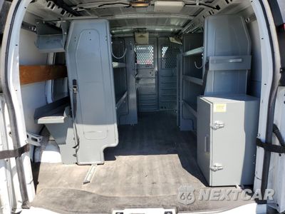 Zdjęcie 10 z 13 samochodu: 2014 CHEVROLET EXPRESS G2500 VIN:1GCWGFCAXE1914125 - miniatura